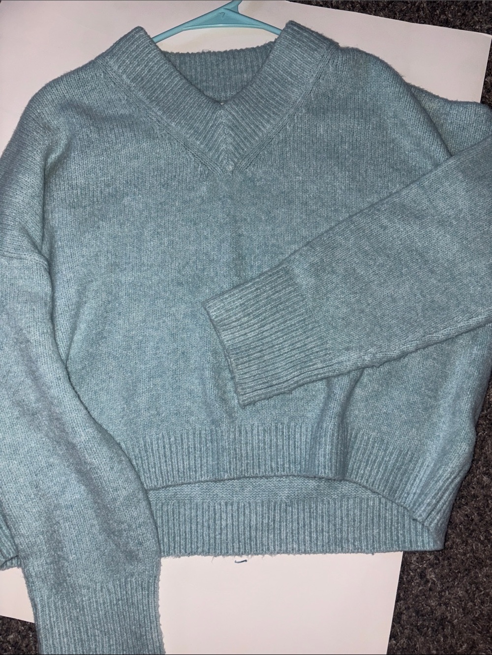 Abercrombie & Fitch Women's Seafoam Green V-Neck Sweater
